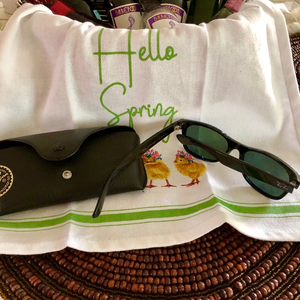 Ray•Ban Polarized Sun Glasses are Timeless!